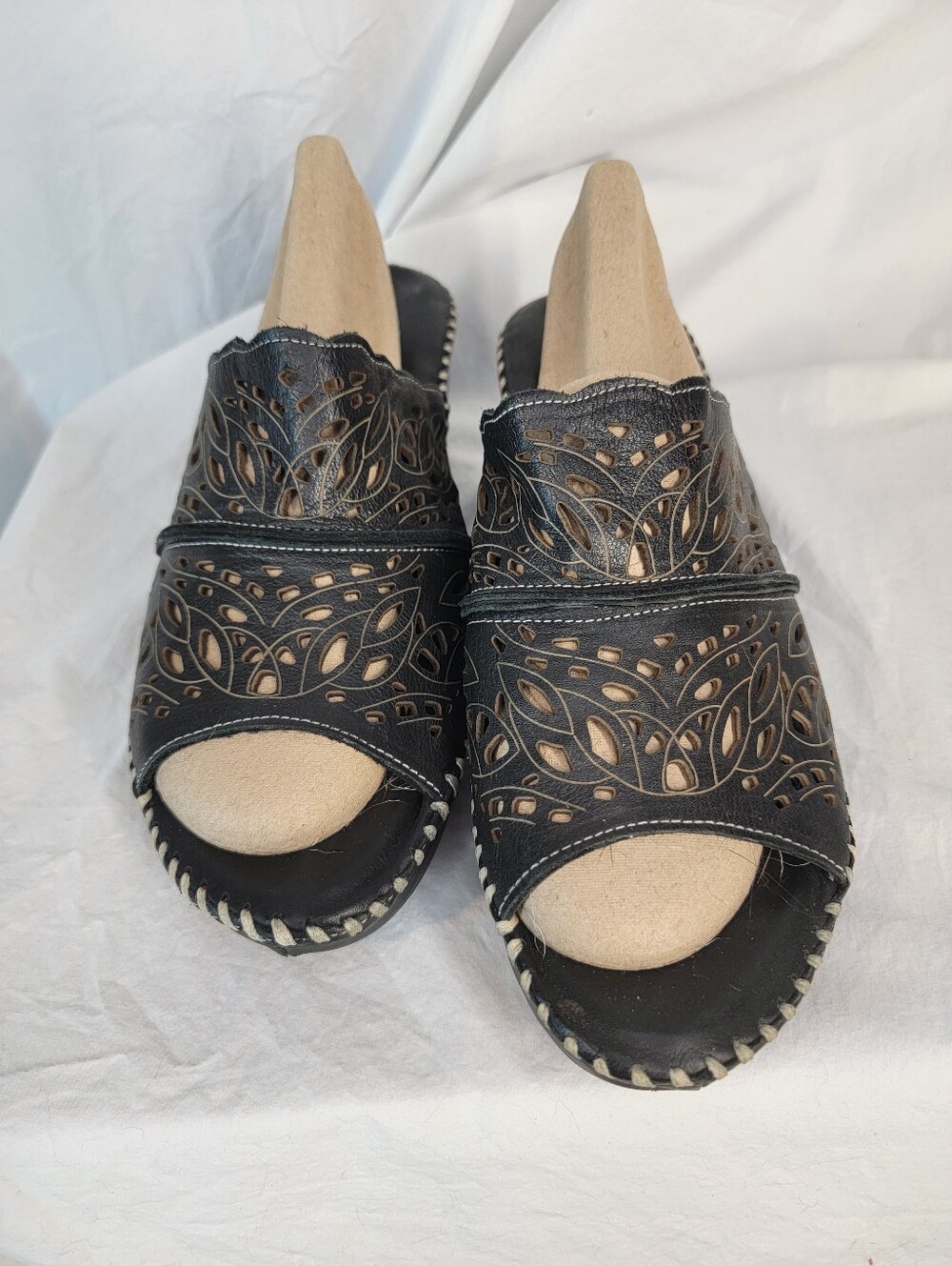 Spring Step Black Laser-Cut Leather Open-Toe Slip-On Mules